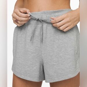 B-Lululemon Inner Glow Short 3" *